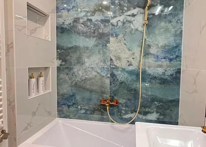 Carina Downtonw Deluxe Apartament *